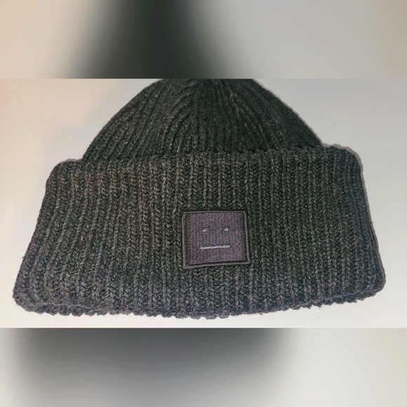 Acne Studios Accessories - Acne Studios Pansy wool beanie grey